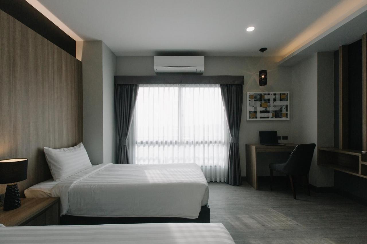 Arista Hotel Ubon Ubon Ratchathani Exterior photo